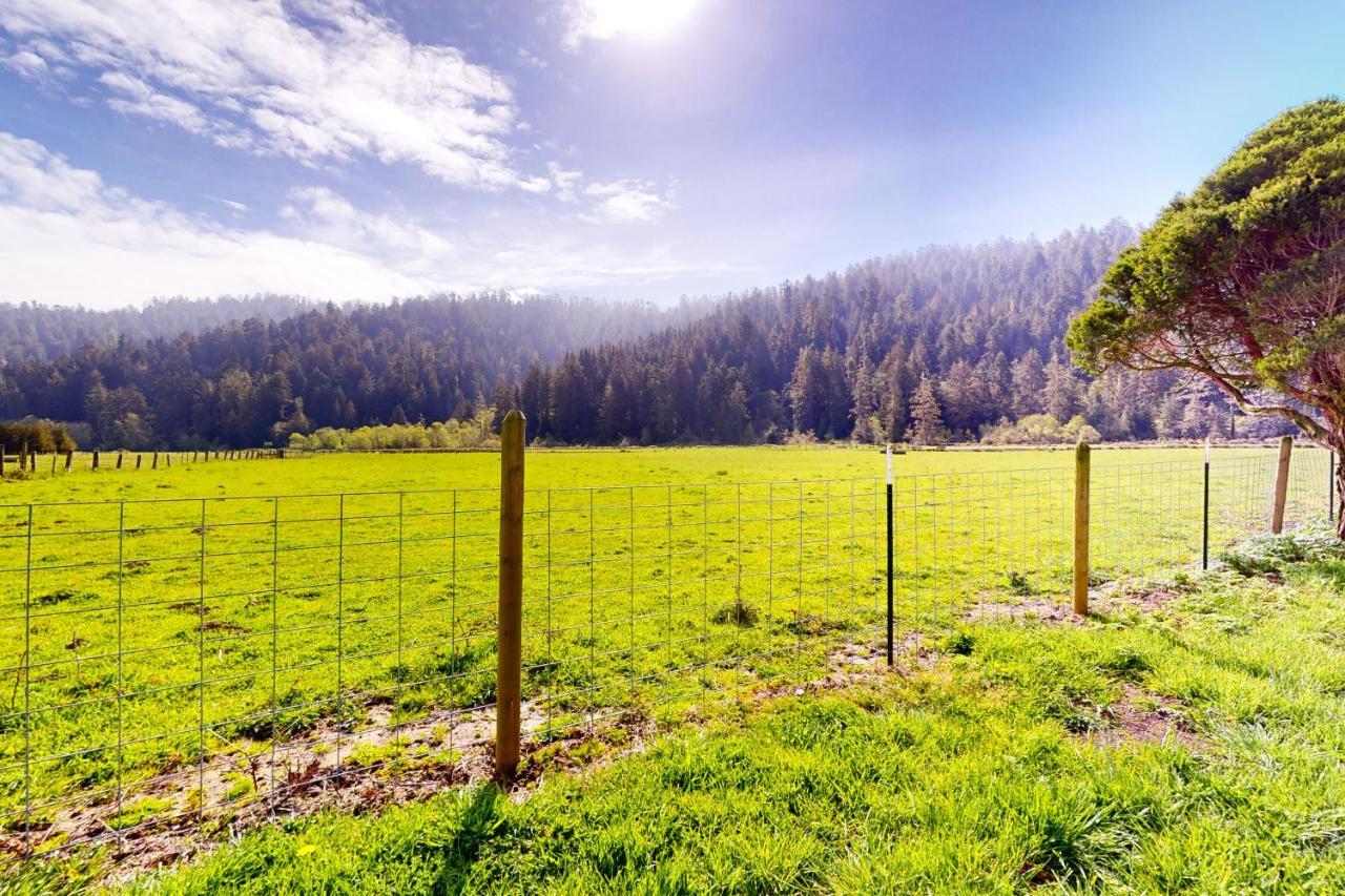 Redwood Farmhouse In The Orick Valley المظهر الخارجي الصورة